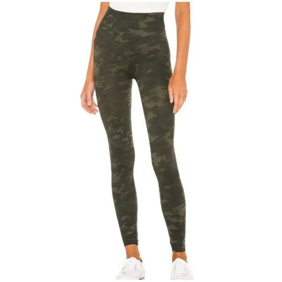Spanx Look At Me Now Leggings Seamless Stretch FL3515 Green Camo‎ Size Medium - Picture 1 of 10